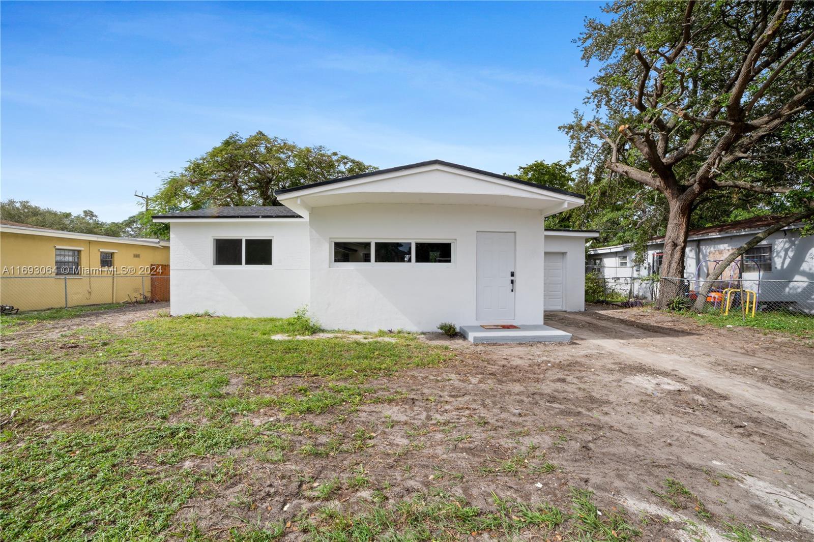 Picture of 260 Seaman Ave, Opa-Locka, FL 33054