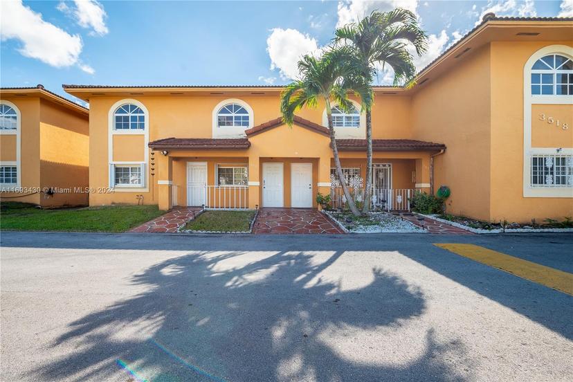 Picture of 3518 W 80Th St # 49, Hialeah FL 33018