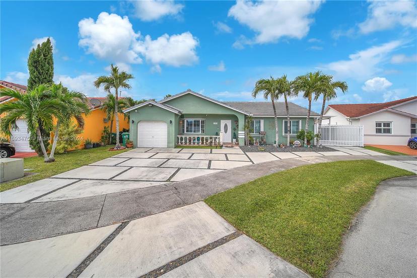 Picture of 17078 SW 144Th Pl, Miami FL 33177