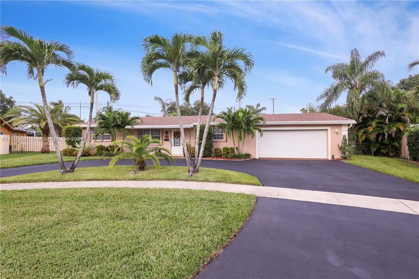 Picture of 4900 SW 88Th Ter, Cooper City FL 33328