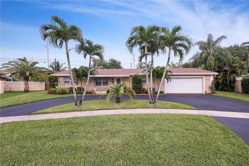 Picture of 4900 SW 88Th Ter, Cooper City FL 33328