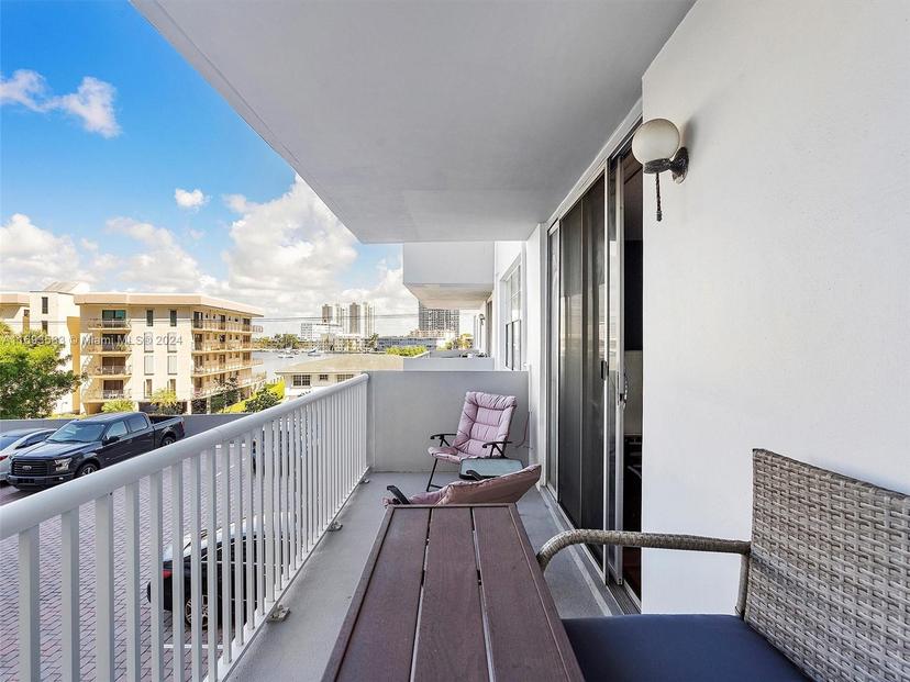 Picture of 137 Golden Isles Dr # 312, Hallandale Beach FL 33009