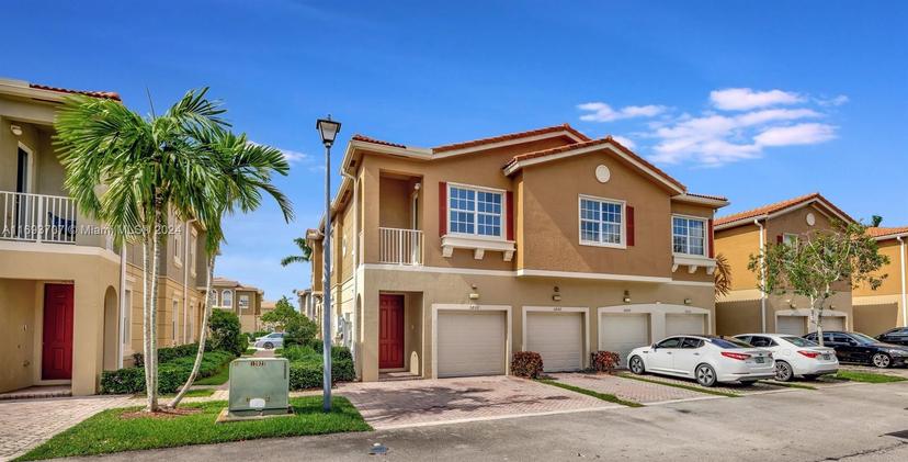 Picture of 5868 Hampton Hills Blvd, Tamarac FL 33321