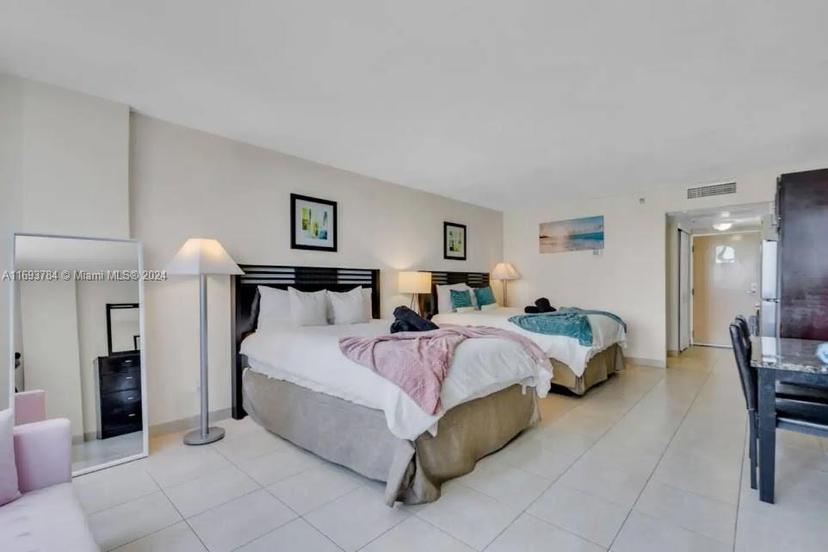 Picture of 19201 Collins Ave # 603, Sunny Isles Beach FL 33160