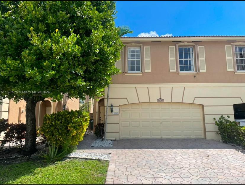 Picture of 5176 Stagecoach Dr, Coconut Creek FL 33073