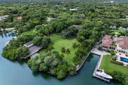 Picture of 8565 Old Cutler Rd, Coral Gables, FL 33143