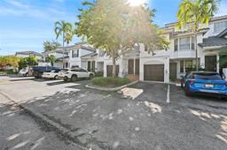 Picture of 761 SW 148Th Ave # 910, Sunrise, FL 33325