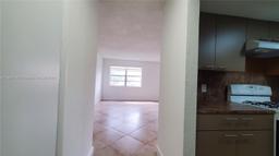 Picture of 1305 W 53Rd St # 415, Hialeah, FL 33012