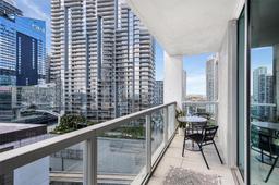 Picture of 55 SE 6Th St # 2002, Miami, FL 33131