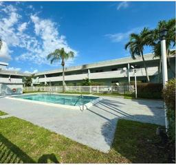 Picture of 4271 NW 5Th St # 108, Plantation, FL 33317