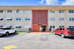 Picture of 5300 Washington St # R307, Hollywood, FL 33021