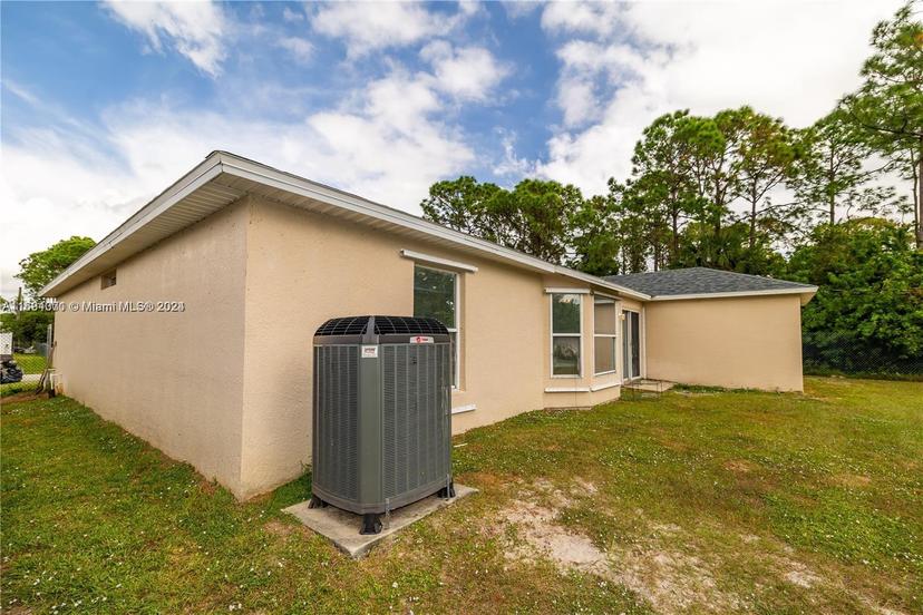 Picture of 314 Gephart St Sw, Other City - In The State Of Florida FL 32908