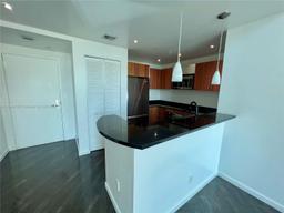 Picture of 300 S Biscayne Blvd # 826, Miami, FL 33131