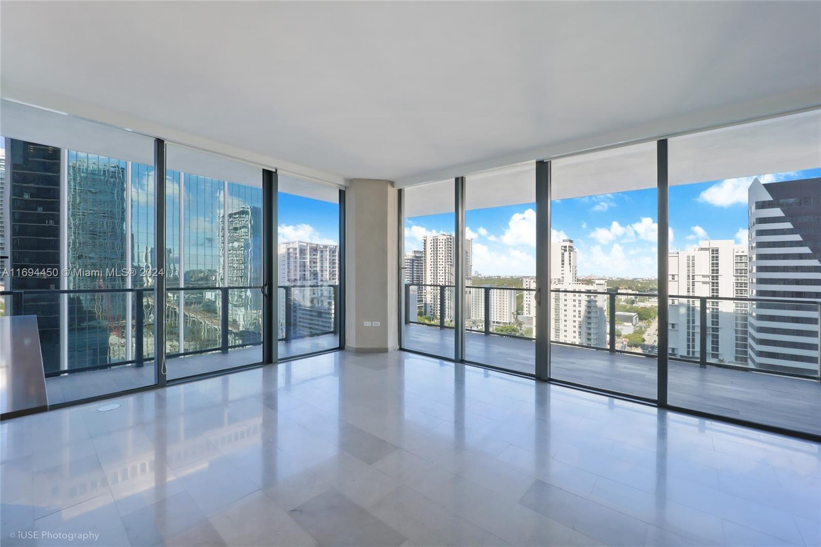 Picture of 88 SW 7Th St # 1202, Miami, FL 33130