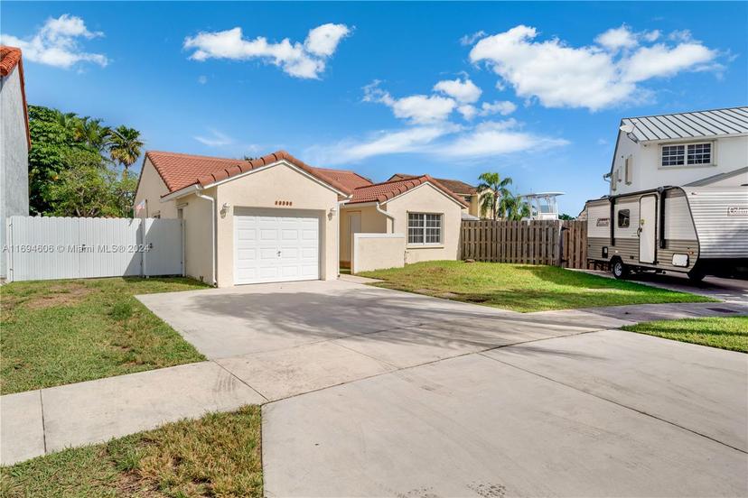 Picture of 12229 SW 250Th St, Homestead FL 33032