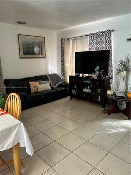 Picture of 3303 NW 181St St, Miami Gardens, FL 33056