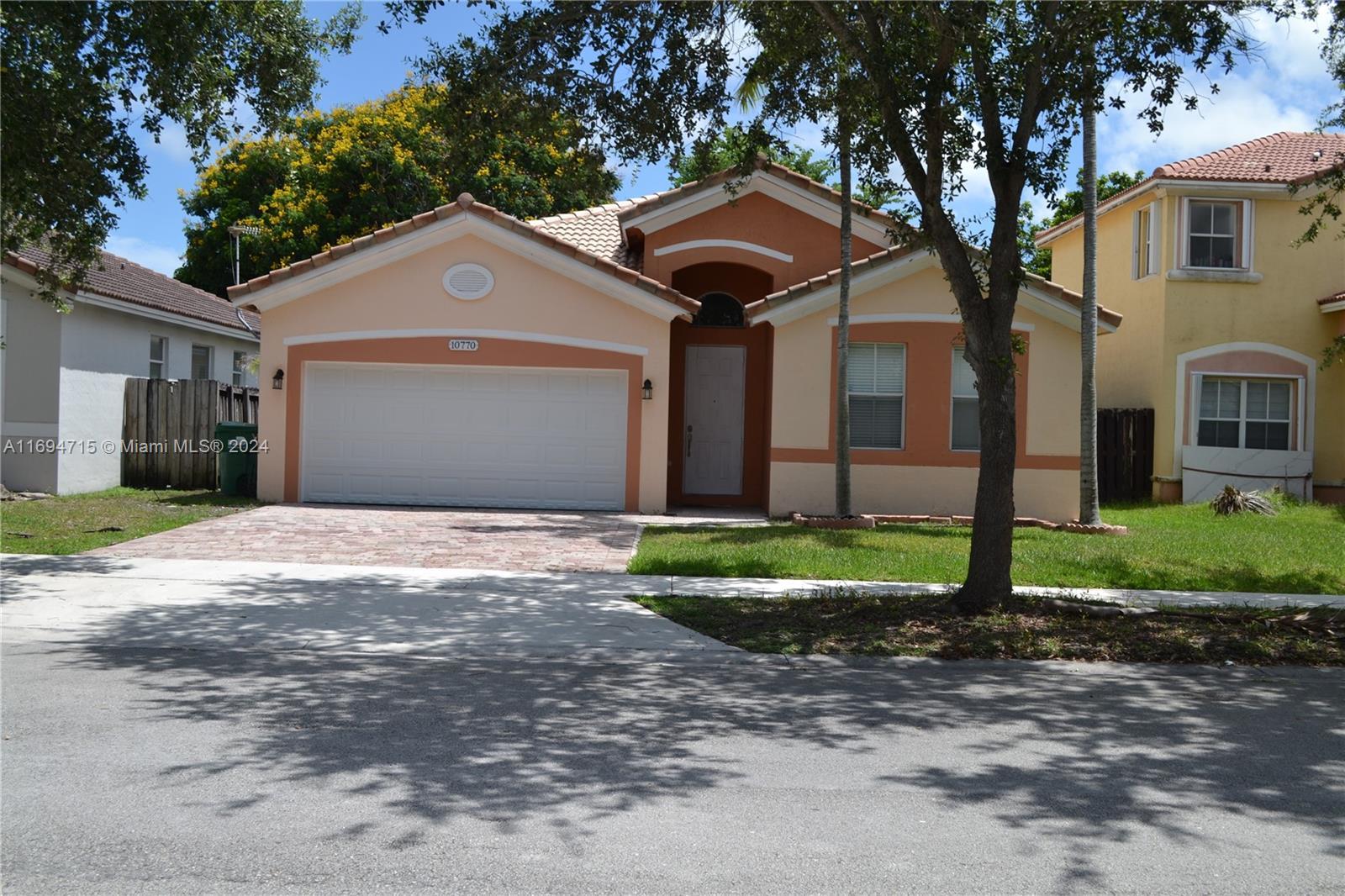 Picture of 10770 SW 245Th St, Homestead, FL 33032