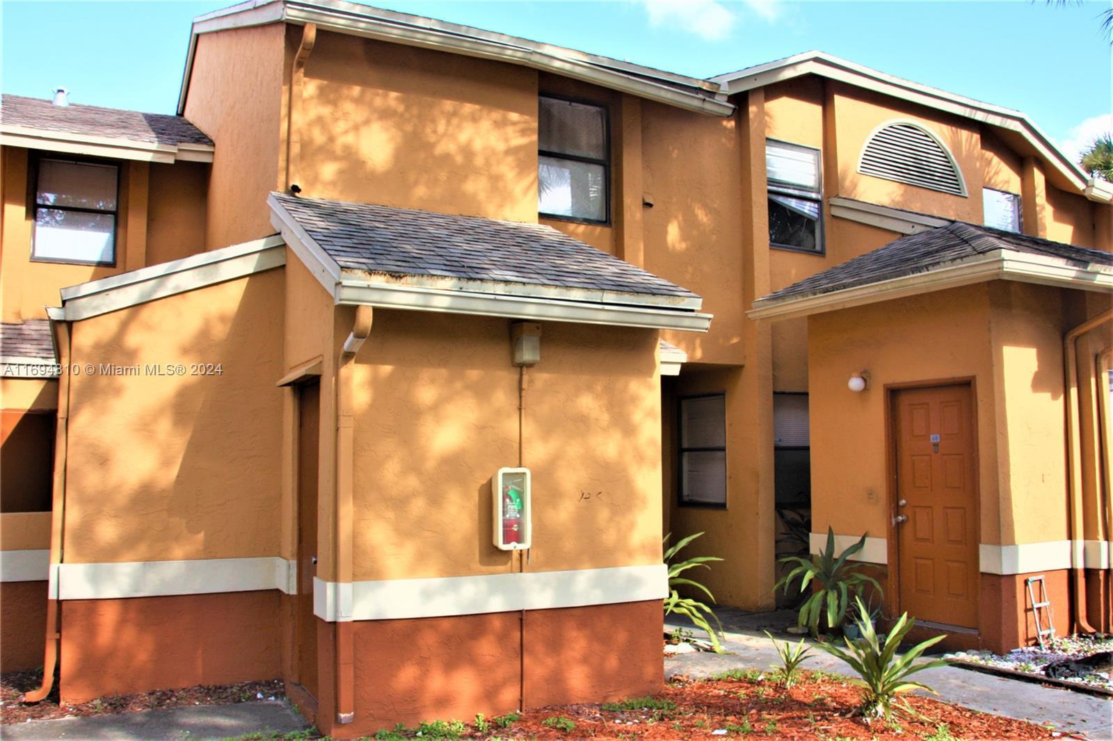 Picture of 2531 NW 56Th Ave # 109, Lauderhill, FL 33313