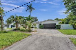 Picture of 1840 NE 199Th St, Miami, FL 33179