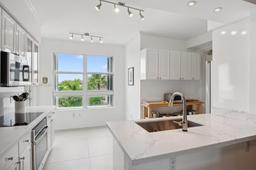 Picture of 713 Crandon Blvd # 3, Key Biscayne, FL 33149