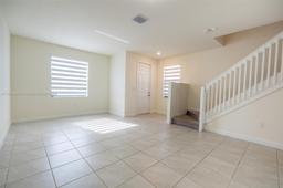 Picture of 11402 W 34Th Way, Hialeah, FL 33018