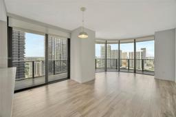 Picture of 801 S Miami Ave # 2909, Miami, FL 33130