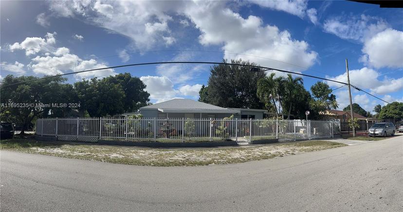 Picture of 290 SE 9 Ave, Hialeah FL 33010