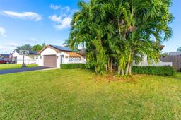 Picture of 11011 SW 141St Ave, Miami, FL 33186