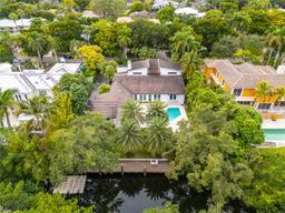 Picture of 7233 Los Pinos Blvd, Coral Gables, FL 33143