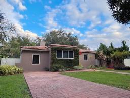 Picture of 549 South Dr, Miami Springs, FL 33166