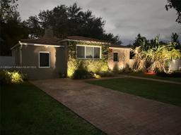 Picture of 549 South Dr, Miami Springs, FL 33166