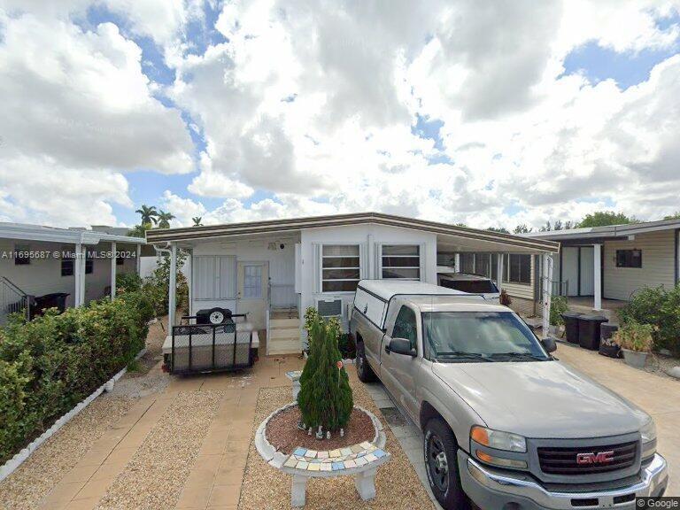 Picture of 2848 W Marina Dr, Dania Beach, FL 33312