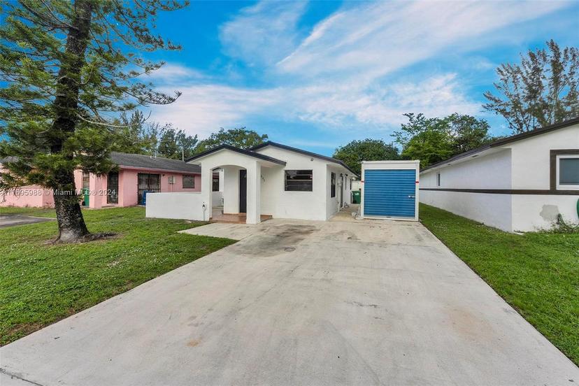 Picture of 3605 NW 181St St, Miami Gardens FL 33056