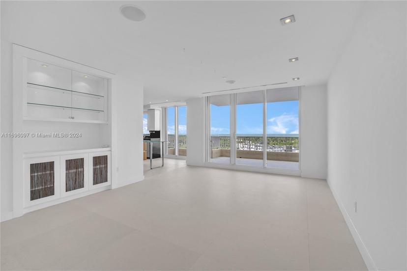 Picture of 789 Crandon Blvd # 906, Key Biscayne FL 33149