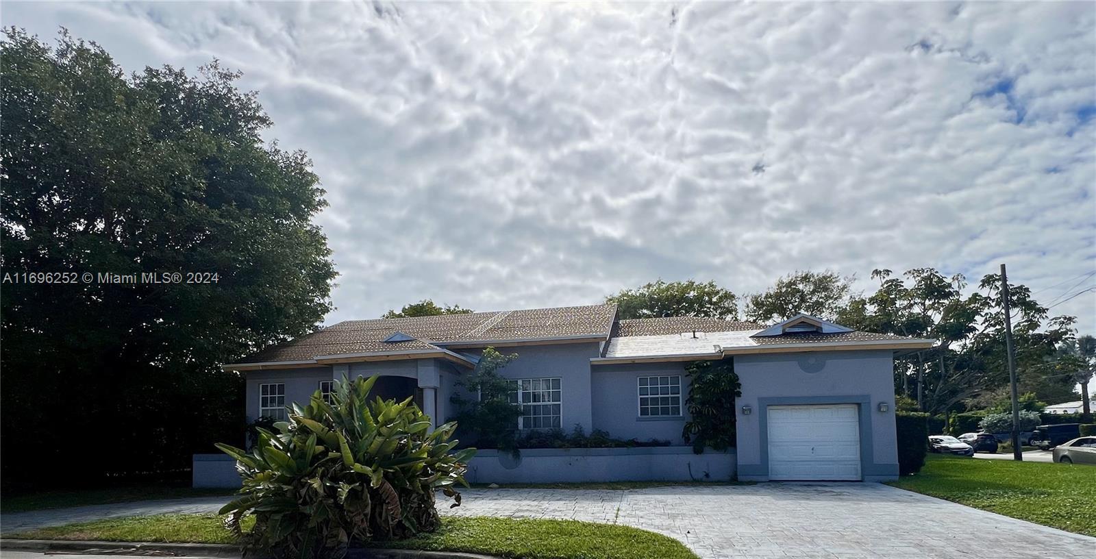 Picture of 424 90Th St, Surfside, FL 33154