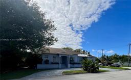 Picture of 424 90Th St, Surfside, FL 33154