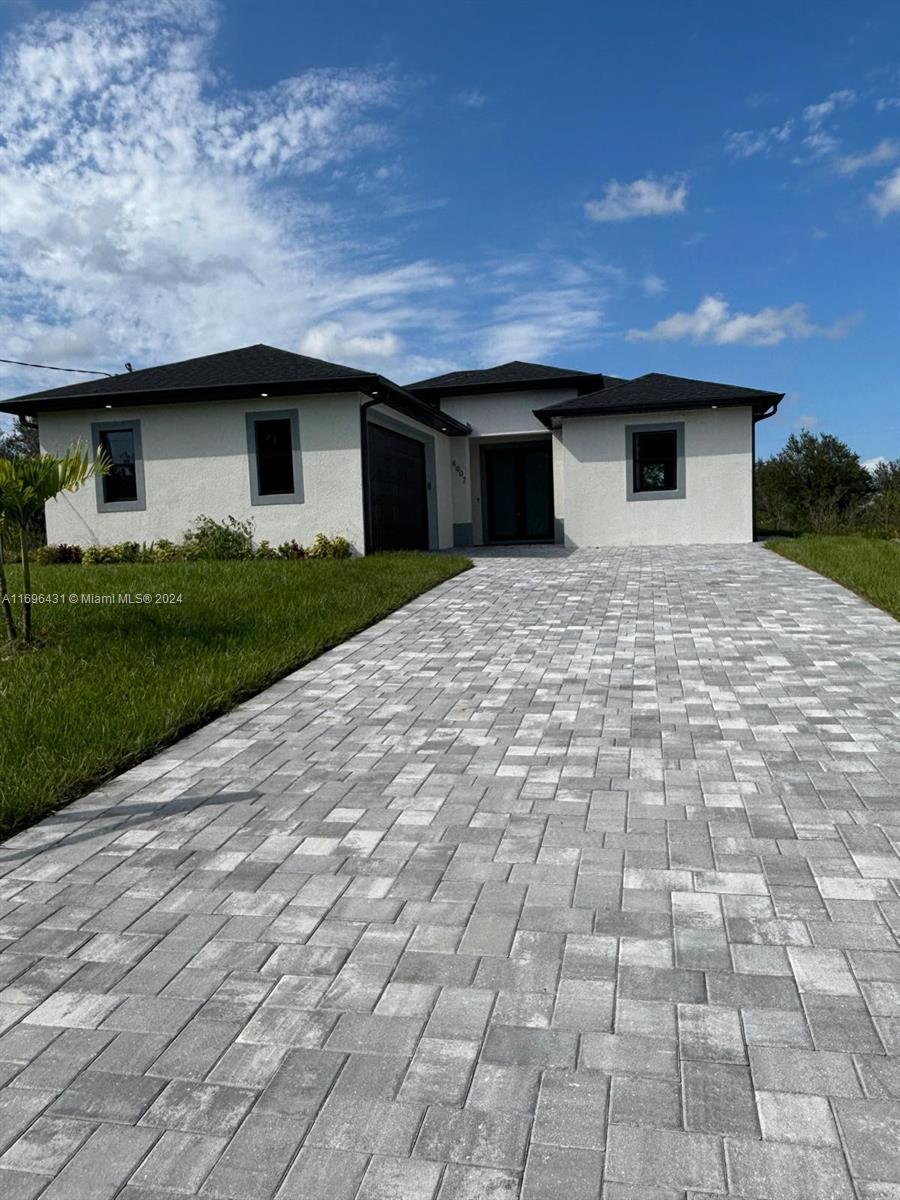 Picture of 3107 9Th St Sw, Lehigh Acres, FL 33976