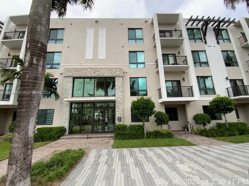 Picture of 4640 NW 84Th Ave # 41, Doral, FL 33166