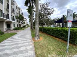 Picture of 4640 NW 84Th Ave # 41, Doral, FL 33166