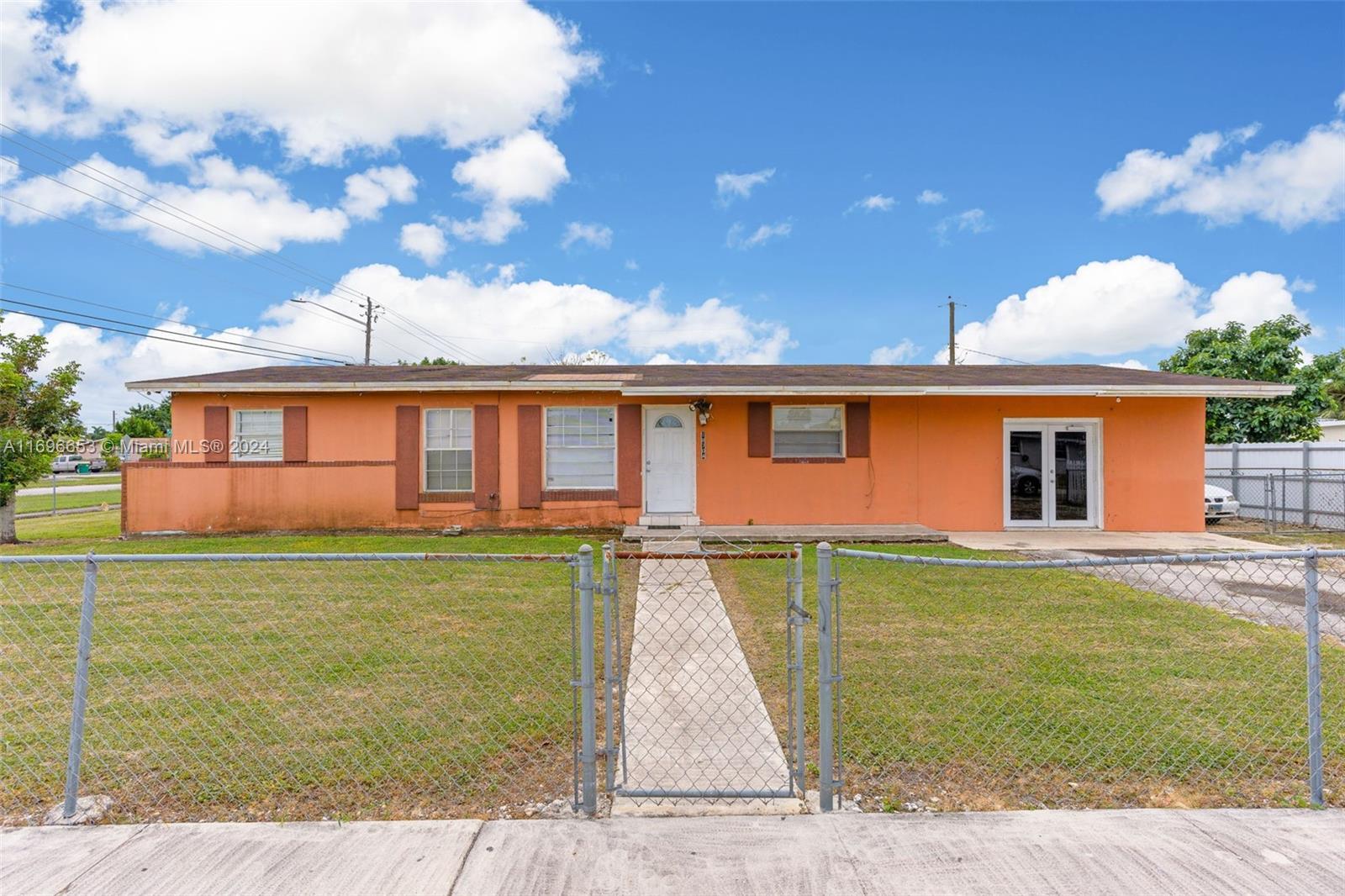 Picture of 18704 SW 306Th Ter, Homestead, FL 33030