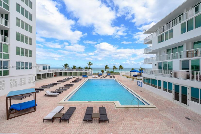 Picture of 5401 Collins Ave # 1424, Miami Beach FL 33140