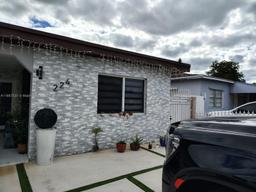 Picture of 224 E 42Nd St, Hialeah, FL 33013