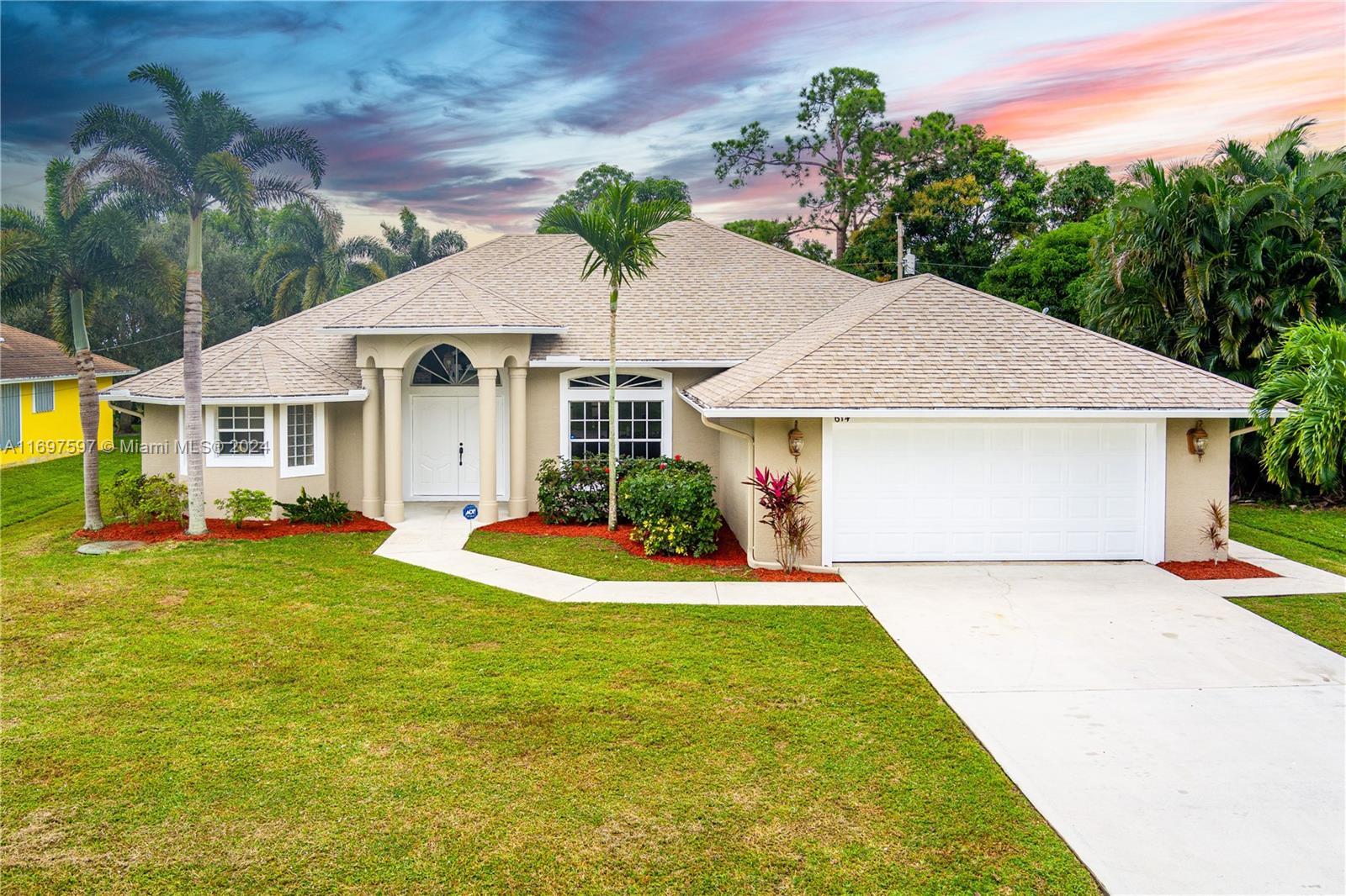 Picture of 614 SW Twig Ave, Port St. Lucie, FL 34983