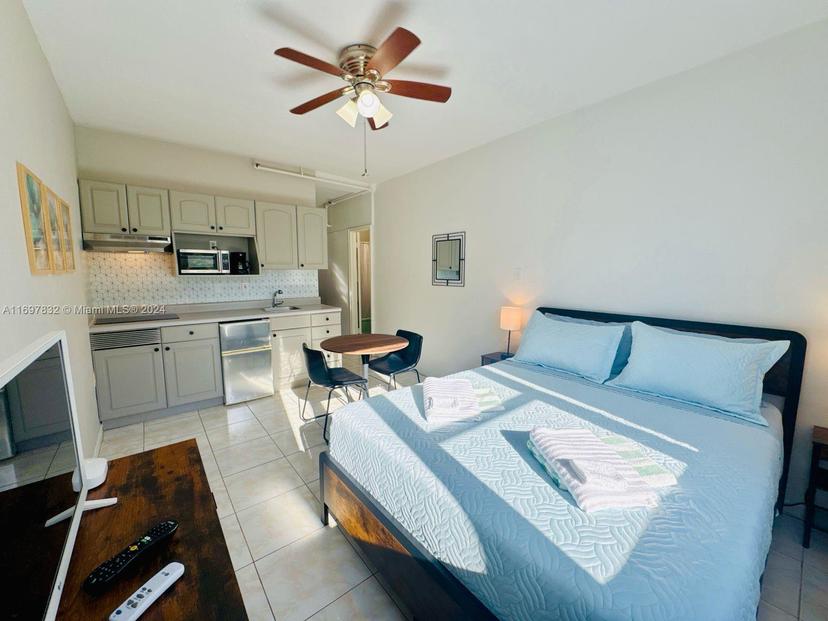 Picture of 255 W 24Th St # 502, Miami Beach FL 33140