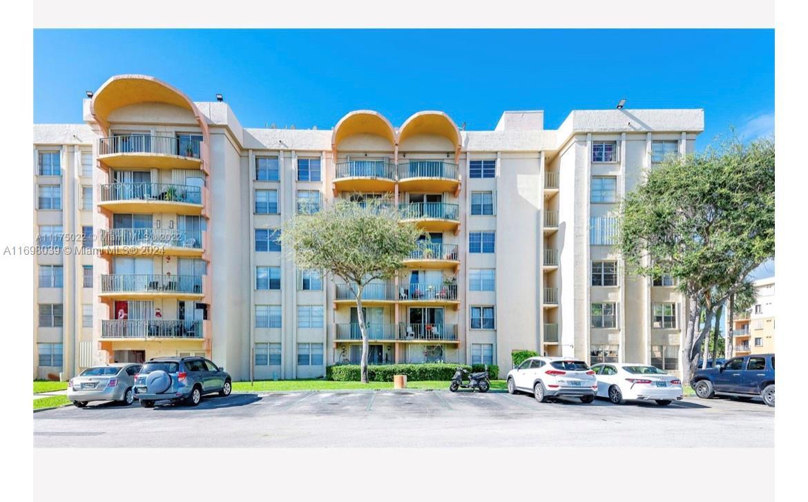 Picture of 9350 Fontainebleau Blvd # 203, Miami, FL 33172