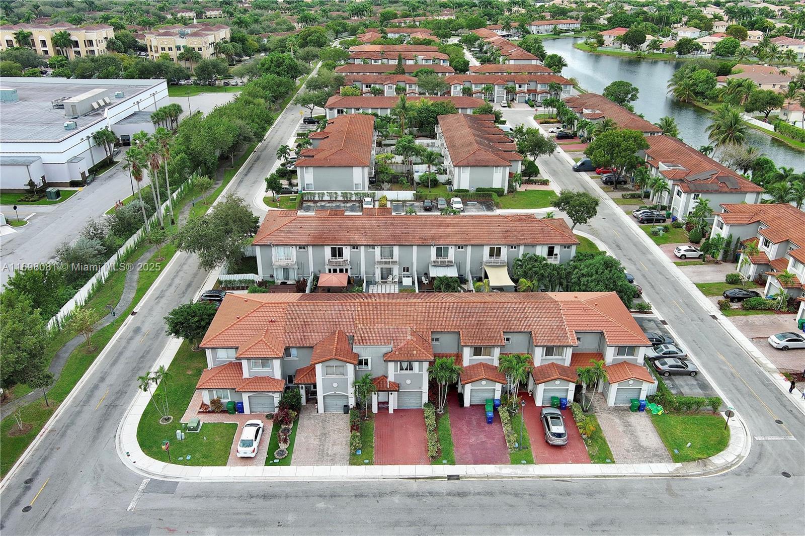 Picture of 2872 SW 127Th Way # 1, Miramar, FL 33027