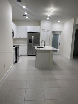 Picture of 8001 NW 41 St # 409, Doral, FL 33166