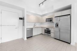 Picture of 4250 Biscayne Blvd # 607, Miami, FL 33137