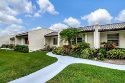 Picture of 224 Lake Constance Dr, West Palm Beach, FL 33411