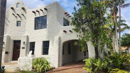 Picture of 85 Deer Run, Miami Springs, FL 33166